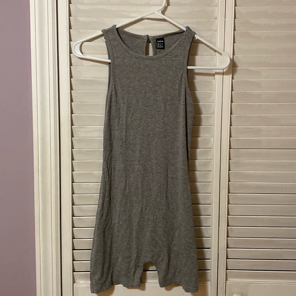 Shein gray sleeveless short bodysuit size XS